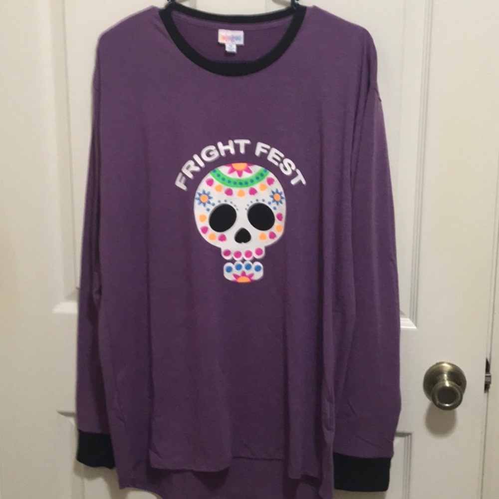 LulaRoe medium long sleeve fright fest